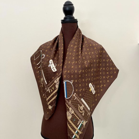 New Louis Vuitton Scarf Travel Trunks Monogram Brown Silk Wrap - Picture 6 of 14